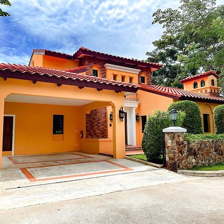Chivani Pattaya Esterno foto